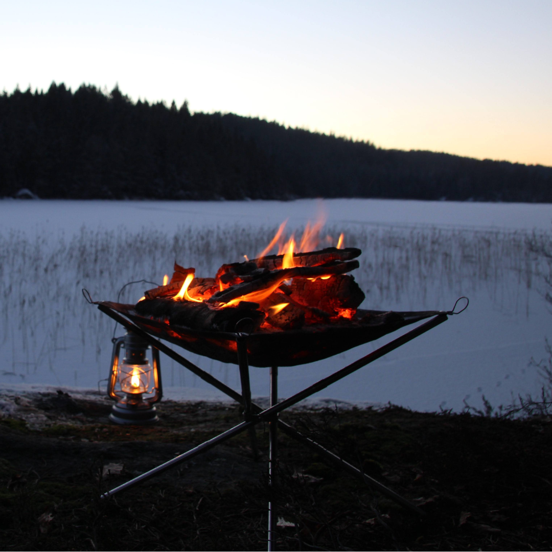 Hopfällbar eldstad -  mysfaktor & grillglöd